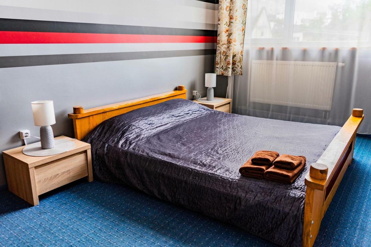 Hostel Villa Roma Lviv Ngoại thất bức ảnh