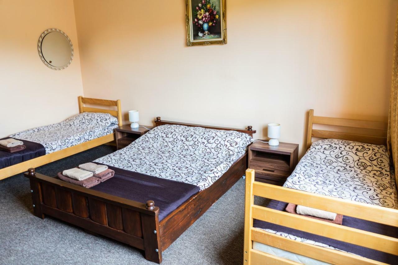 Hostel Villa Roma Lviv Ngoại thất bức ảnh