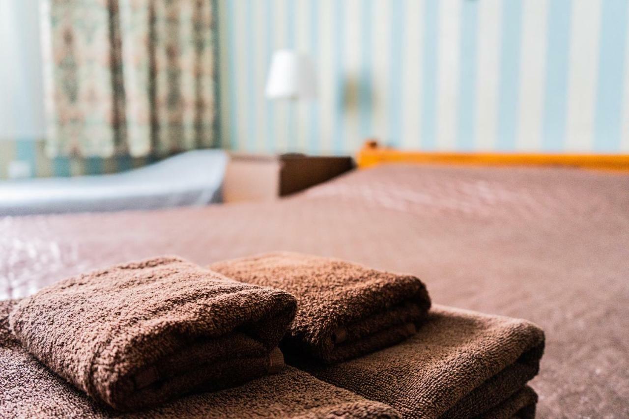 Hostel Villa Roma Lviv Ngoại thất bức ảnh